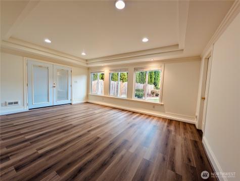 1135 147th Place NE Bellevue WA 98007