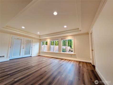 1135 147th Place NE Bellevue WA 98007