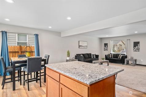 352 Hammond Lane Rock Island WA 98850