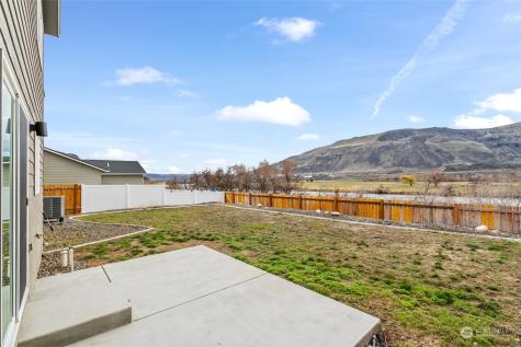 352 Hammond Lane Rock Island WA 98850