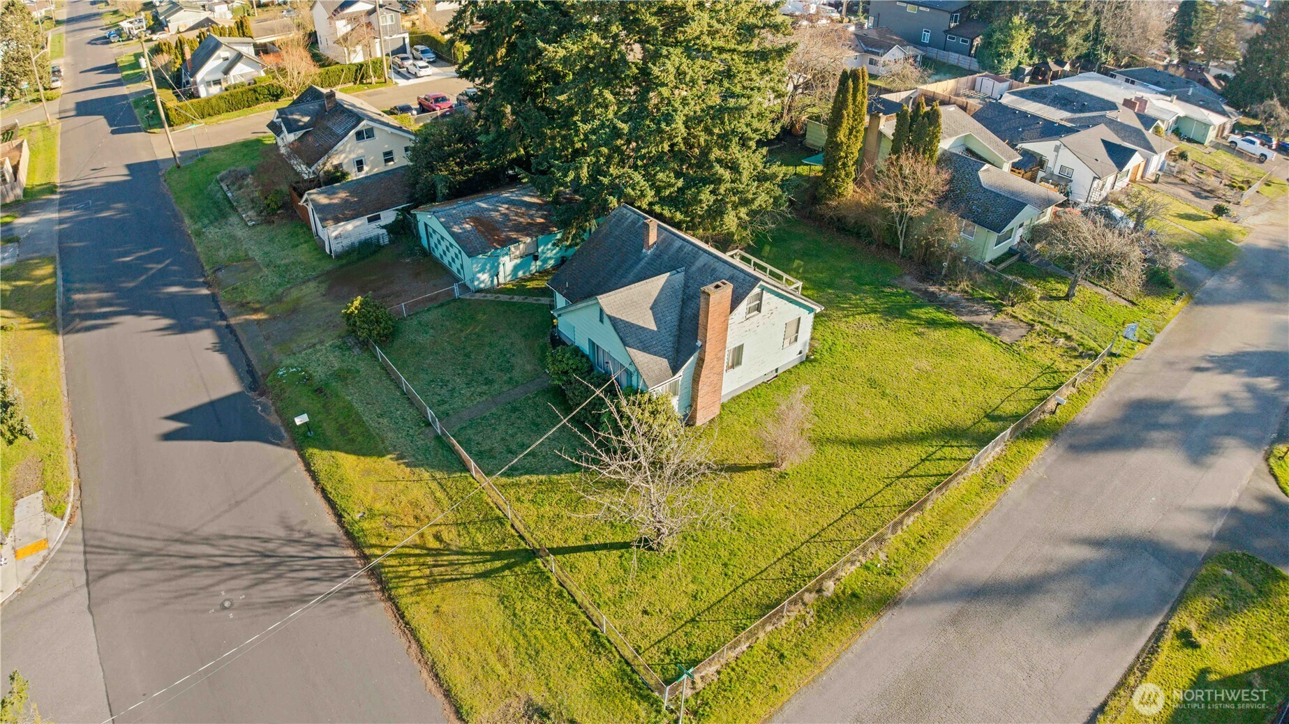 612 S 76th Street Tacoma WA 98408