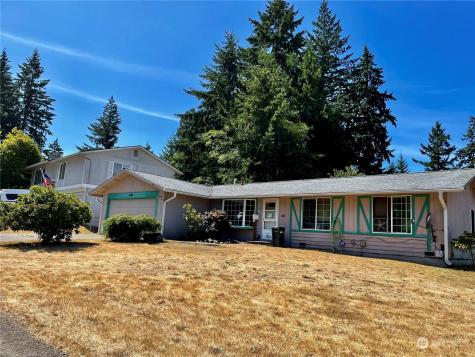 4530 Laguna Port Orchard WA 98366