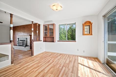 5860 Hawthorne Lane Ferndale WA 98248