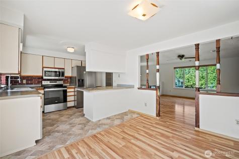 5860 Hawthorne Lane Ferndale WA 98248
