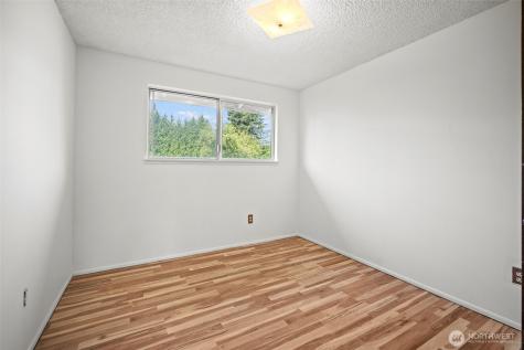 5860 Hawthorne Lane Ferndale WA 98248