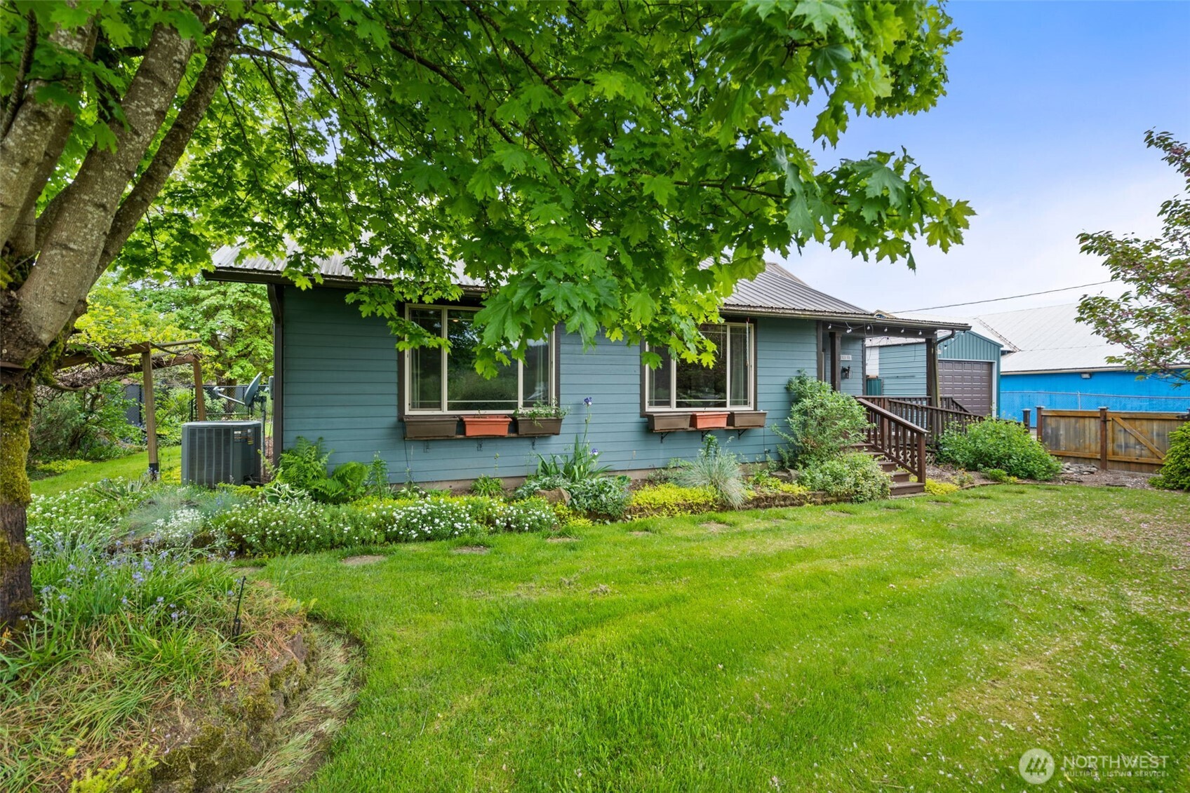 998 State Route 6 Raymond WA 98577