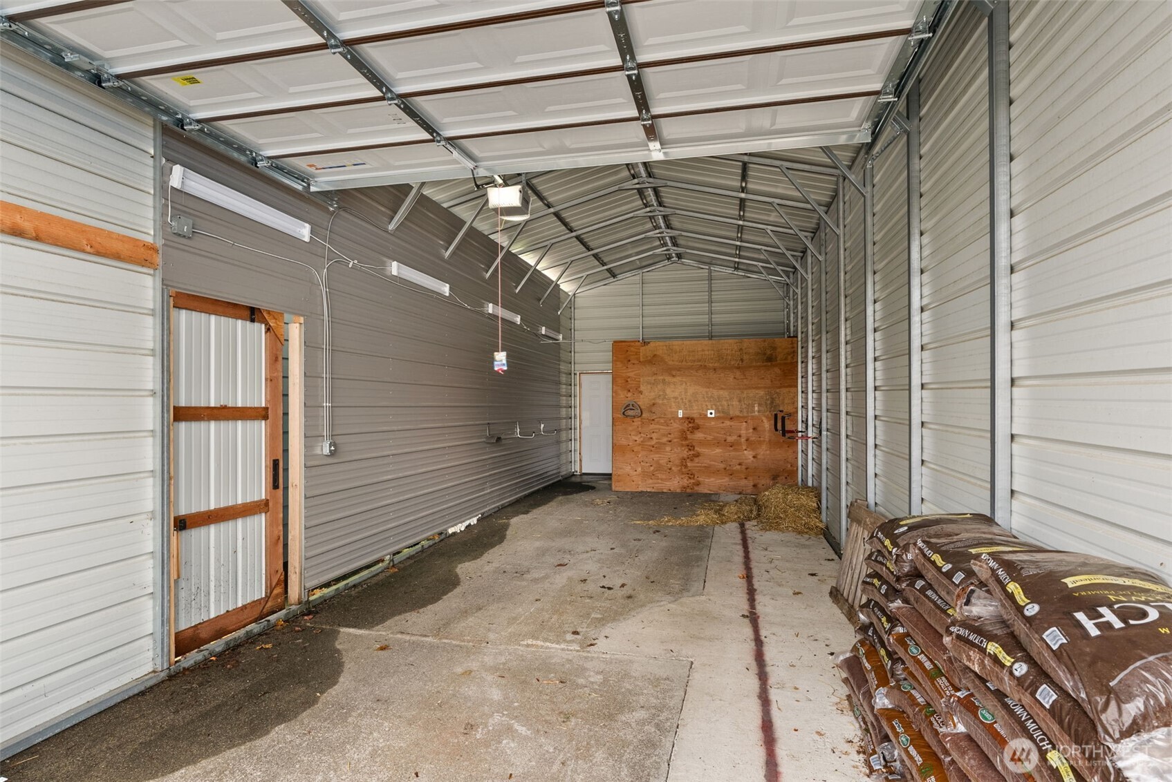 998 State Route 6 Raymond WA 98577