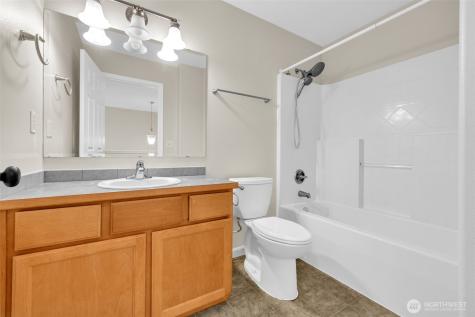 17102 134th Lane E Puyallup WA 98374
