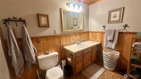 400 Bluff Street Winthrop WA 98862