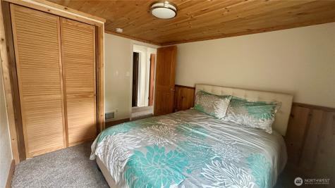 400 Bluff Street Winthrop WA 98862