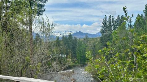 400 Bluff Street Winthrop WA 98862