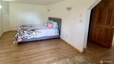400 Bluff Street Winthrop WA 98862