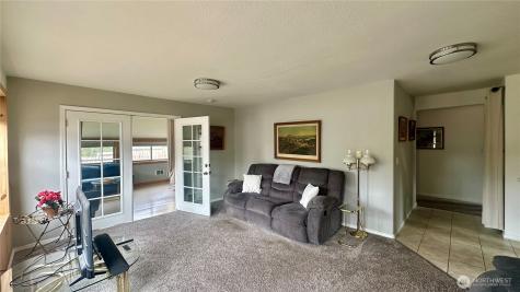 400 Bluff Street Winthrop WA 98862