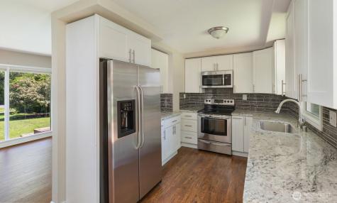 14028 Serene Way Lynnwood WA 98087