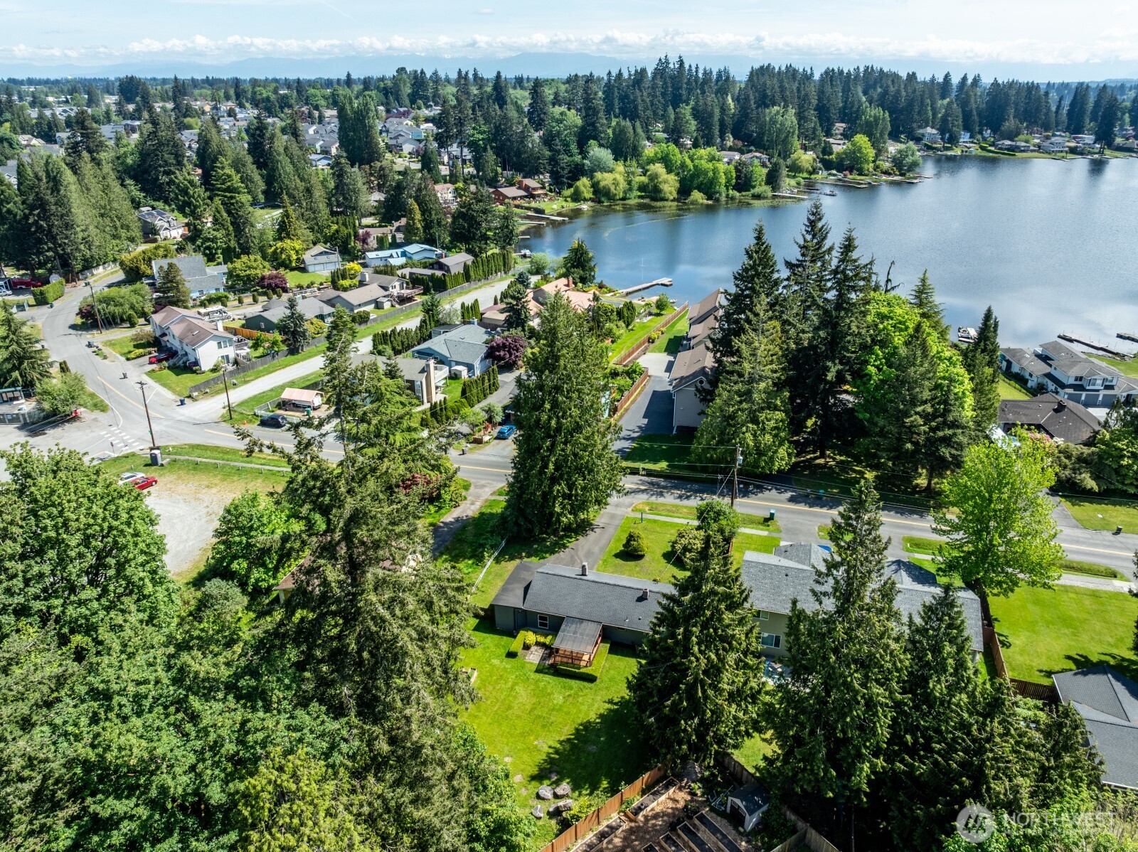 14028 Serene Way Lynnwood WA 98087