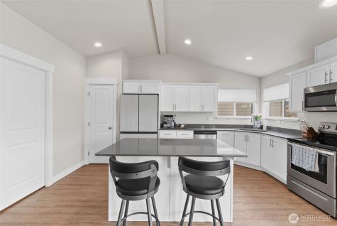282 Emma Drive Wenatchee WA 98801