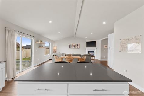 282 Emma Drive Wenatchee WA 98801