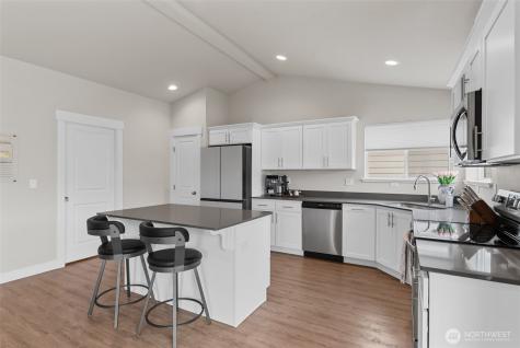 282 Emma Drive Wenatchee WA 98801
