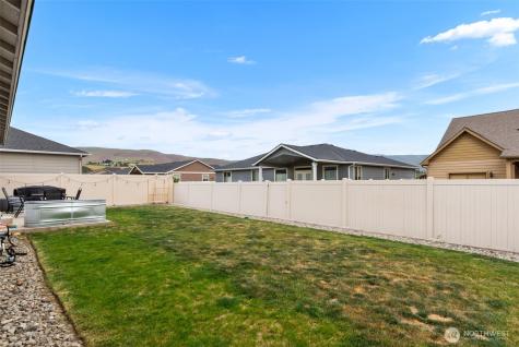 282 Emma Drive Wenatchee WA 98801
