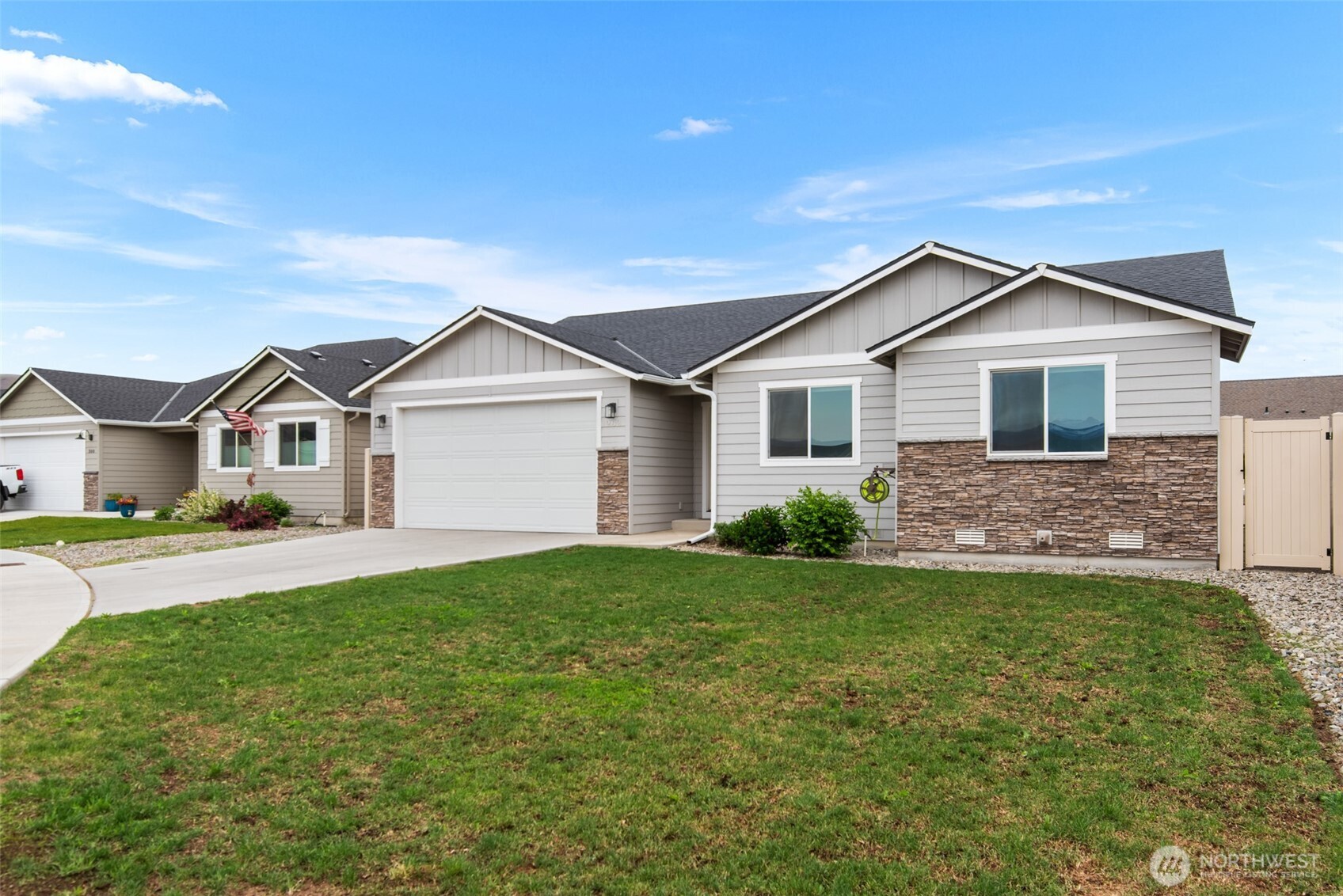 282 Emma Drive Wenatchee WA 98801