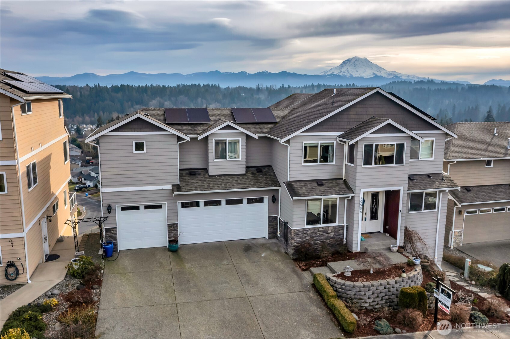 10908 177th Avenue Ct E Bonney Lake WA 98391