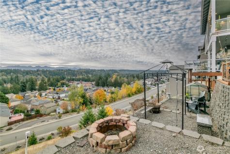 10908 177th Avenue Ct E Bonney Lake WA 98391