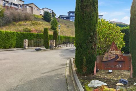 10908 177th Avenue Ct E Bonney Lake WA 98391