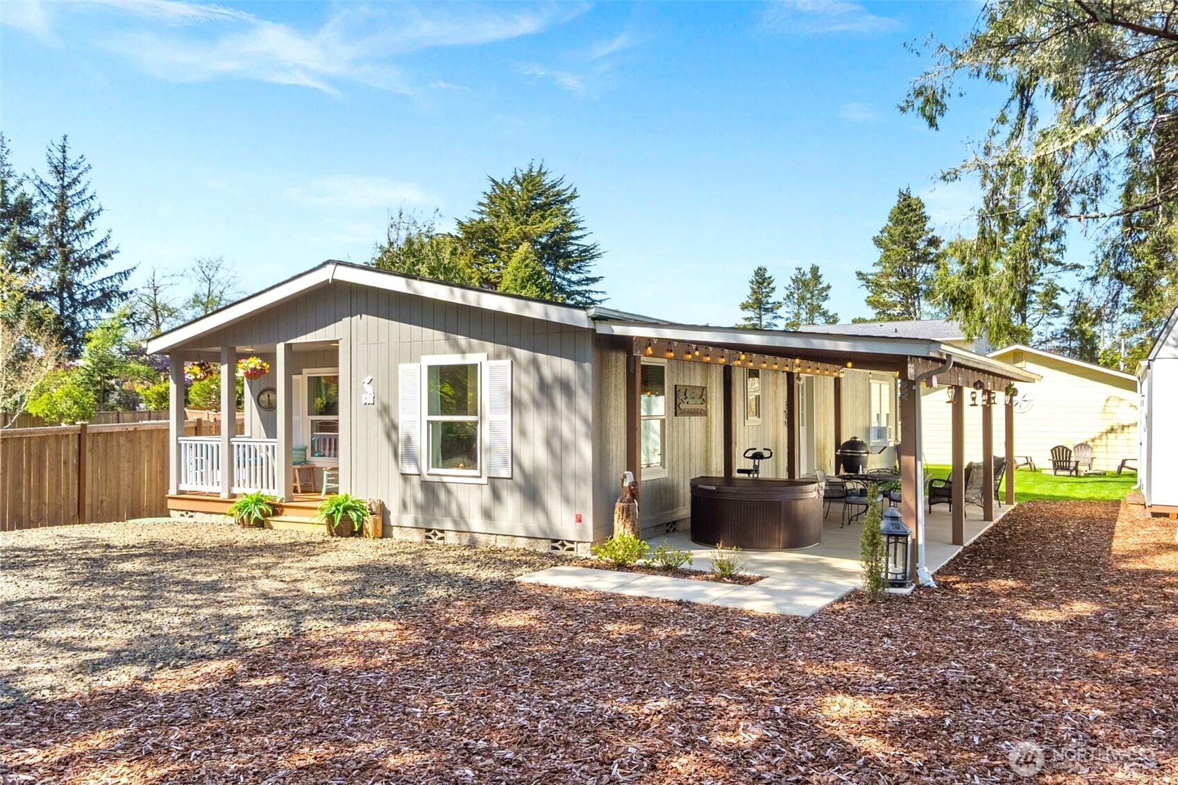 502 W Grant Westport WA 98595
