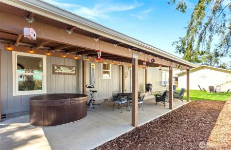 502 W Grant Westport WA 98595