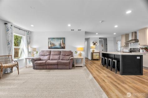 502 W Grant Westport WA 98595