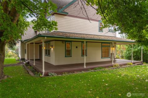 6005 Sunset Highway Cashmere WA 98815