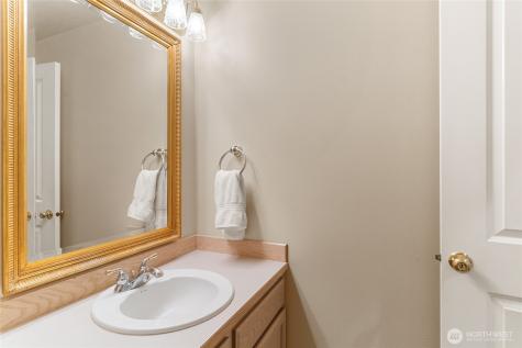 6005 Sunset Highway Cashmere WA 98815