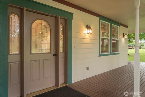 6005 Sunset Highway Cashmere WA 98815