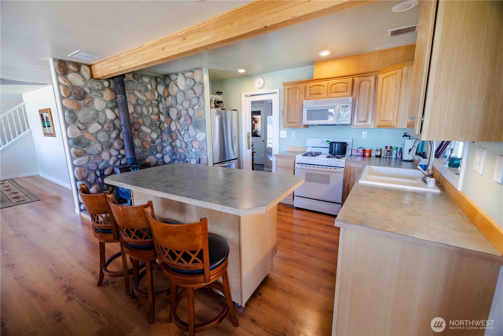 476 Bill Shaw Road Pateros WA 98846