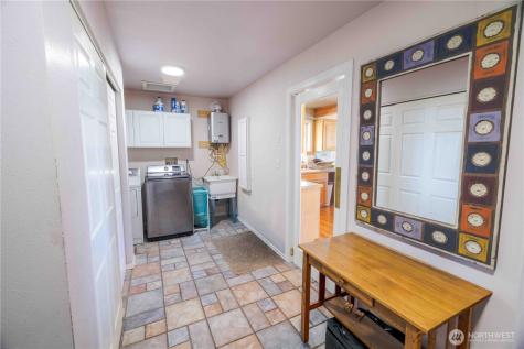 476 Bill Shaw Road Pateros WA 98846