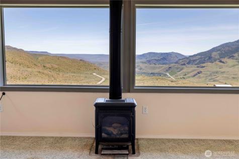 476 Bill Shaw Road Pateros WA 98846
