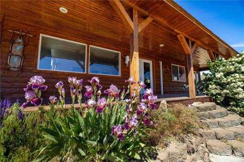 476 Bill Shaw Road Pateros WA 98846