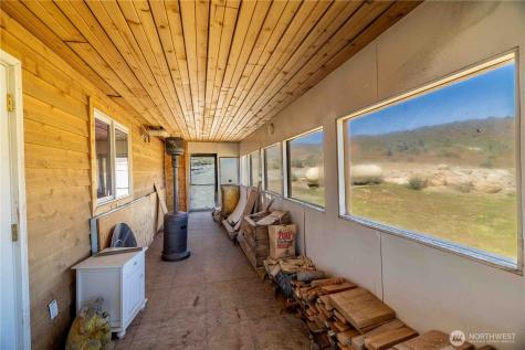 476 Bill Shaw Road Pateros WA 98846