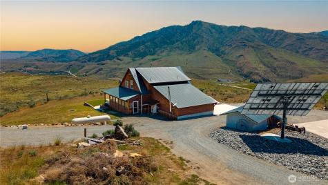 476 Bill Shaw Road Pateros WA 98846