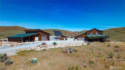 476 Bill Shaw Road Pateros WA 98846