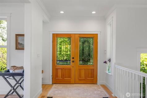 801 W Barrett Street Seattle WA 98119
