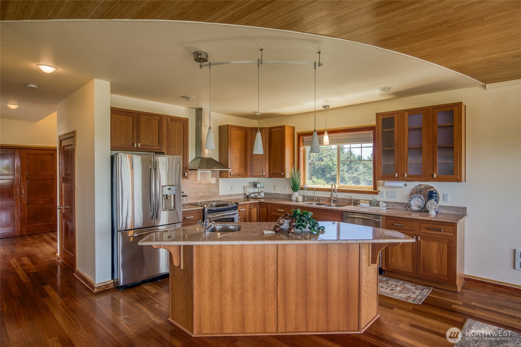 144 Sand Dune Avenue SW Ocean Shores WA 98569