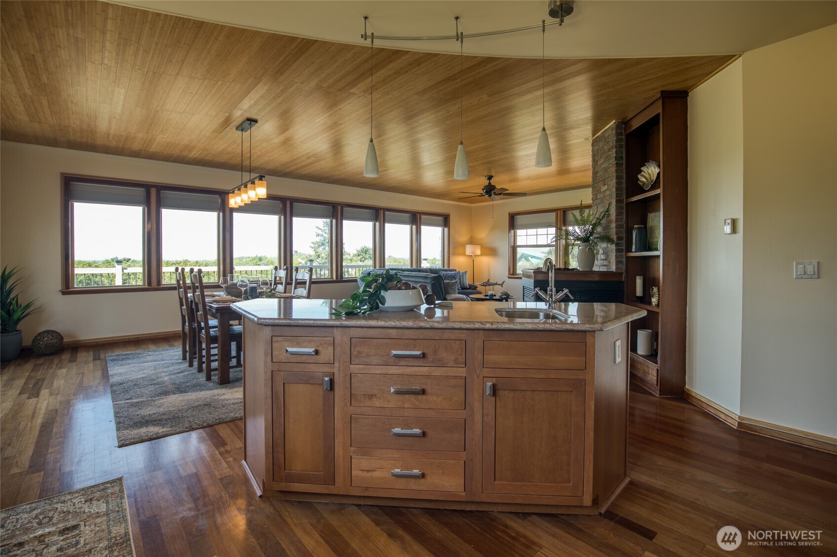 144 Sand Dune Avenue SW Ocean Shores WA 98569