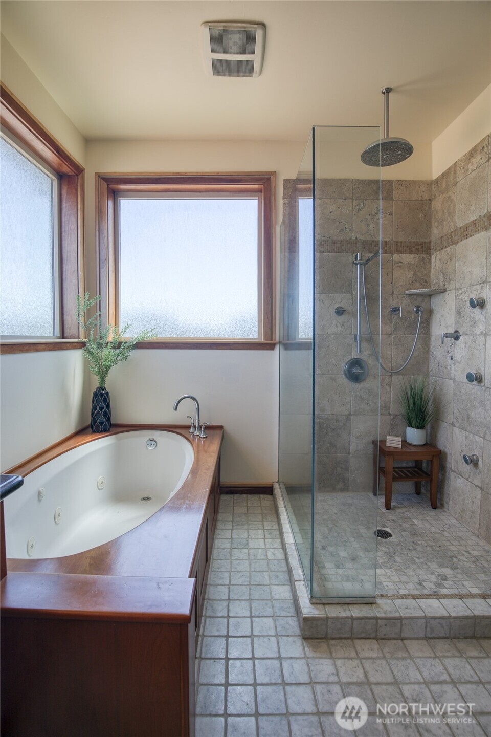 144 Sand Dune Avenue SW Ocean Shores WA 98569