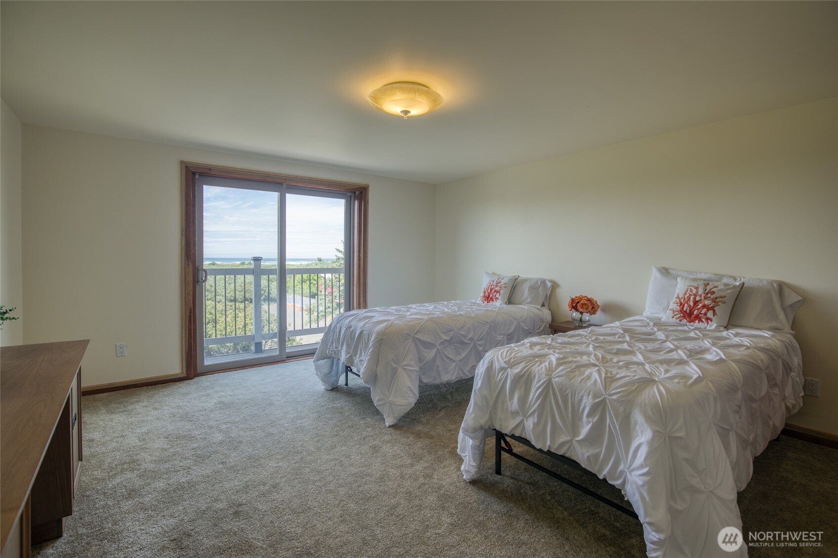 144 Sand Dune Avenue SW Ocean Shores WA 98569