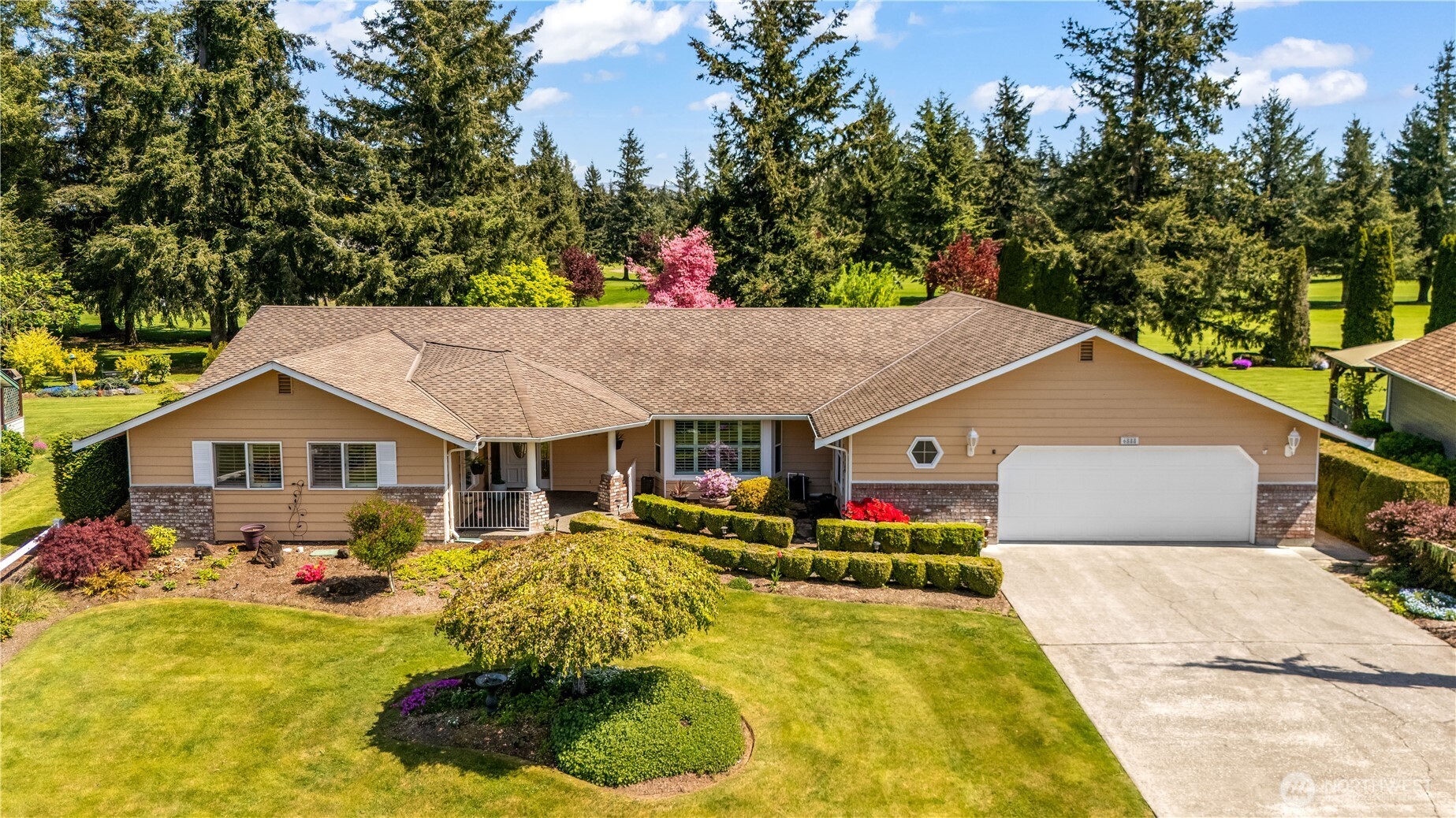6888 Golf View Drive Lynden WA 98264