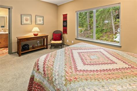 181 Tranquility Lane Easton WA 98925