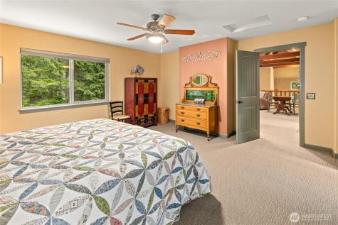 181 Tranquility Lane Easton WA 98925