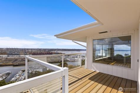 1242 Browns Point Boulevard Tacoma WA 98422