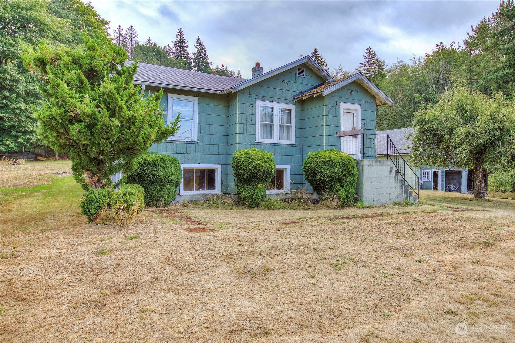6522 State Highway 303 NE Bremerton WA 98311